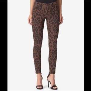 Jessica Simpson Kiss Me Super Skinny Leopard Jeans